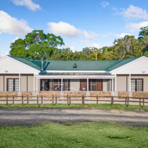 Glen Boyd - Luxury Chalet